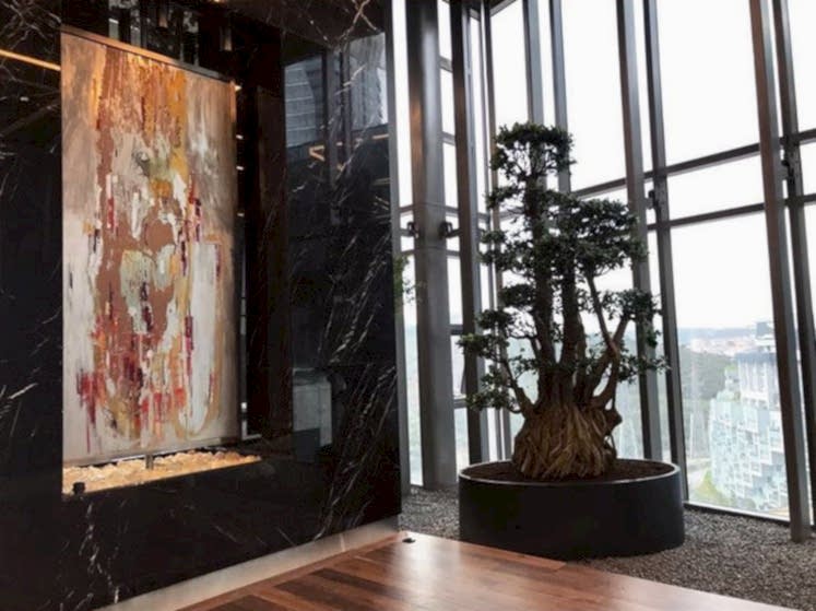 service single images